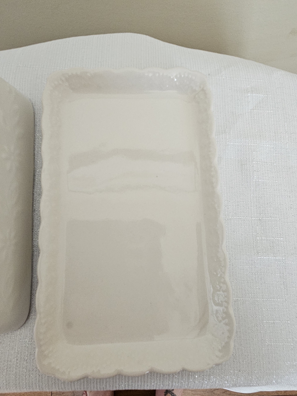 The Pioneer Woman Ceramic Covered Butter Dish with Floral Motif - Picture 5 of 8